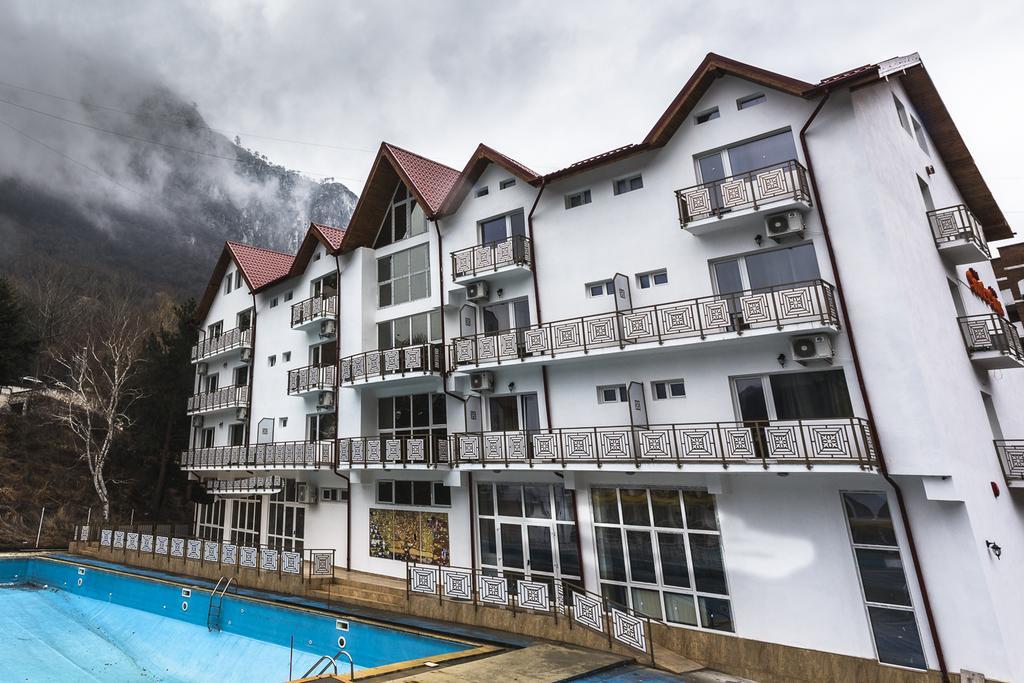 Sara'S Sons Hotel Băile Herculane Eksteriør billede